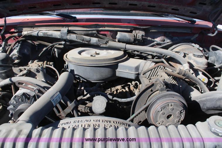 image for item I5939 1990 Ford F350 XLT tow truck