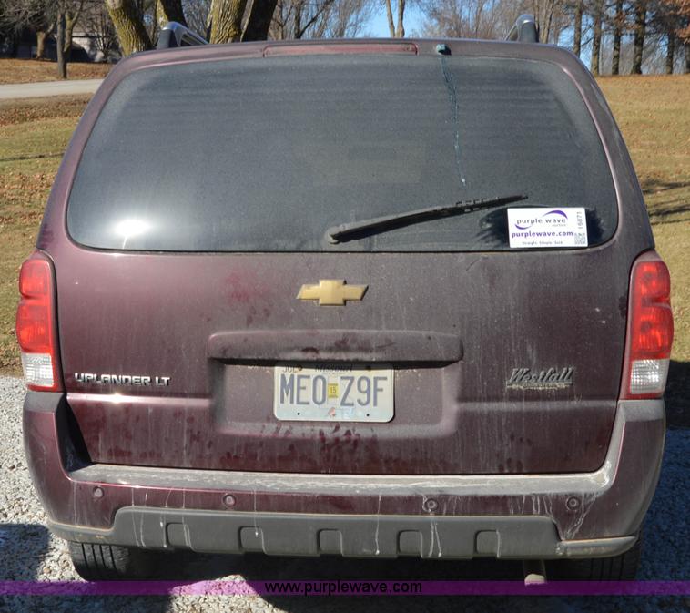 image for item I6871 2007 Chevrolet Uplander LT Extended van