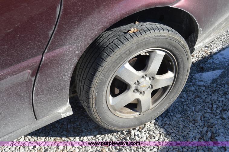 image for item I6871 2007 Chevrolet Uplander LT Extended van