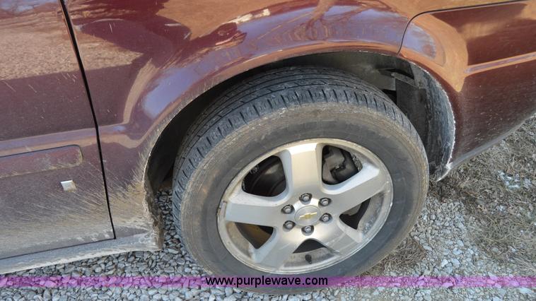 image for item I6871 2007 Chevrolet Uplander LT Extended van