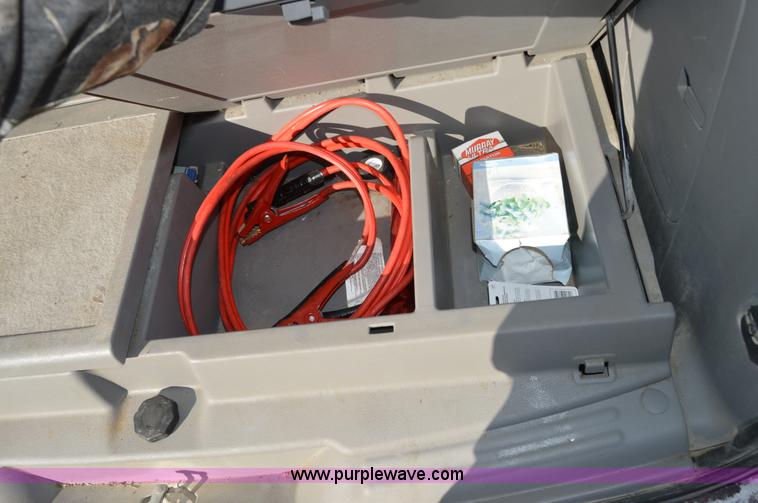 image for item I6871 2007 Chevrolet Uplander LT Extended van