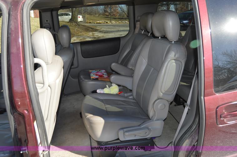 image for item I6871 2007 Chevrolet Uplander LT Extended van