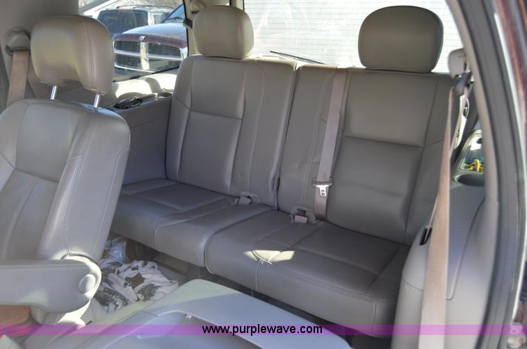 image for item I6871 2007 Chevrolet Uplander LT Extended van