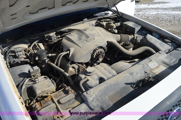 image for item I6882 2001 Ford Crown Victoria Police Interceptor