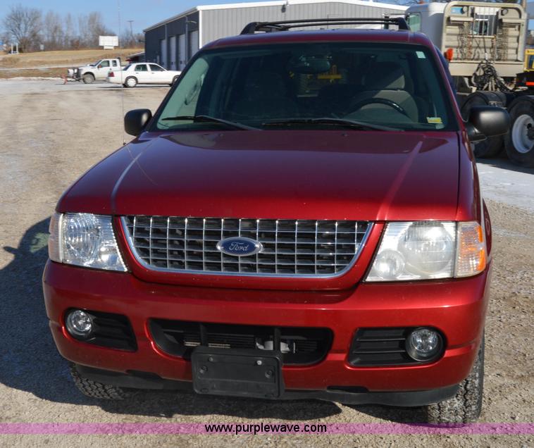 image for item I6887 2005 Ford Explorer Advance Trac RSC SUV