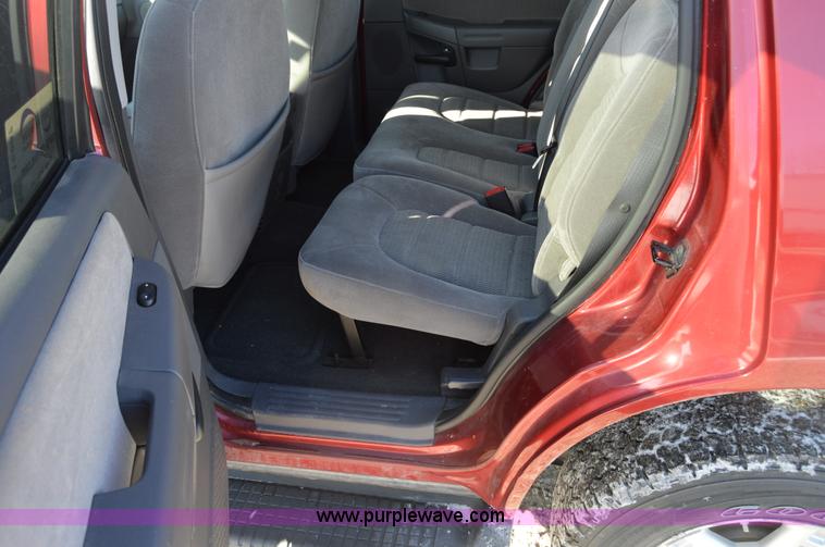 image for item I6887 2005 Ford Explorer Advance Trac RSC SUV