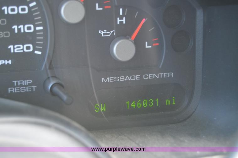 image for item I6887 2005 Ford Explorer Advance Trac RSC SUV