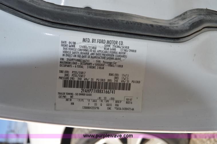 image for item I6888 2008 Ford Crown Victoria Police Interceptor