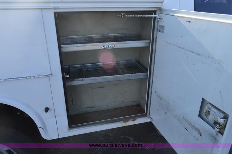 image for item I6908 2011 Chevrolet Silverado 2500HD Ext. Cab utility truck