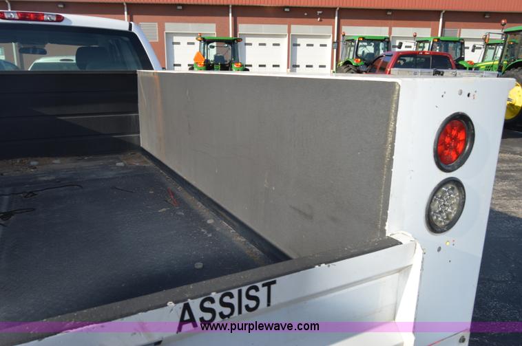 image for item I6908 2011 Chevrolet Silverado 2500HD Ext. Cab utility truck