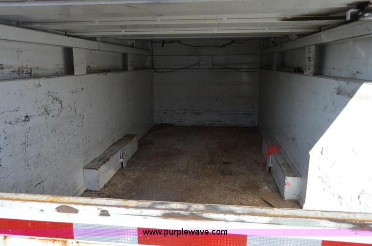 image for item I6909 2002 Dodge Ram 3500 utility truck