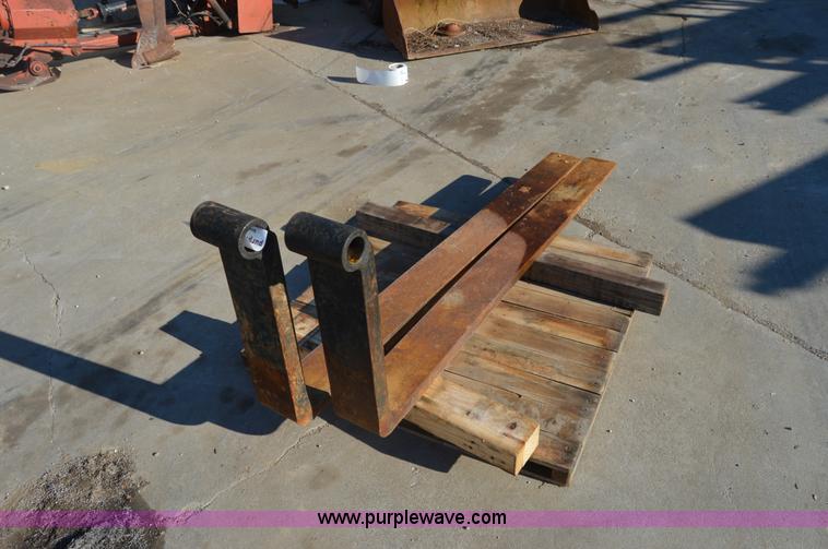 image for item I6914 6'L forks