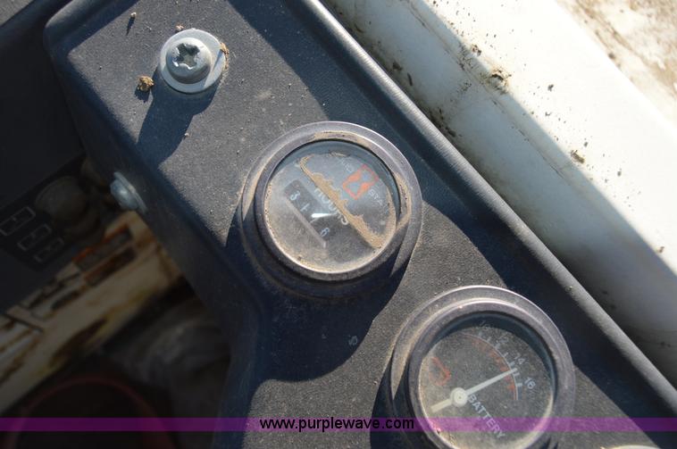 image for item I6915 Tennant 528 self-propelled sweeper