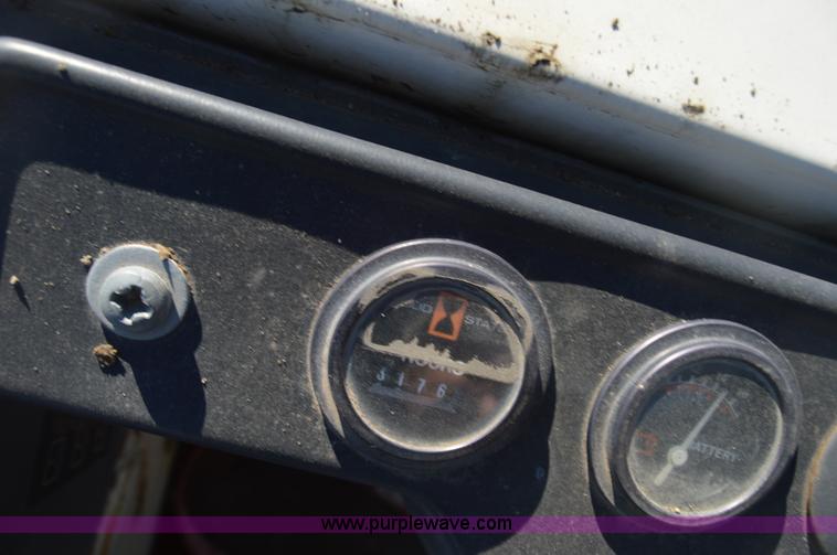 image for item I6915 Tennant 528 self-propelled sweeper