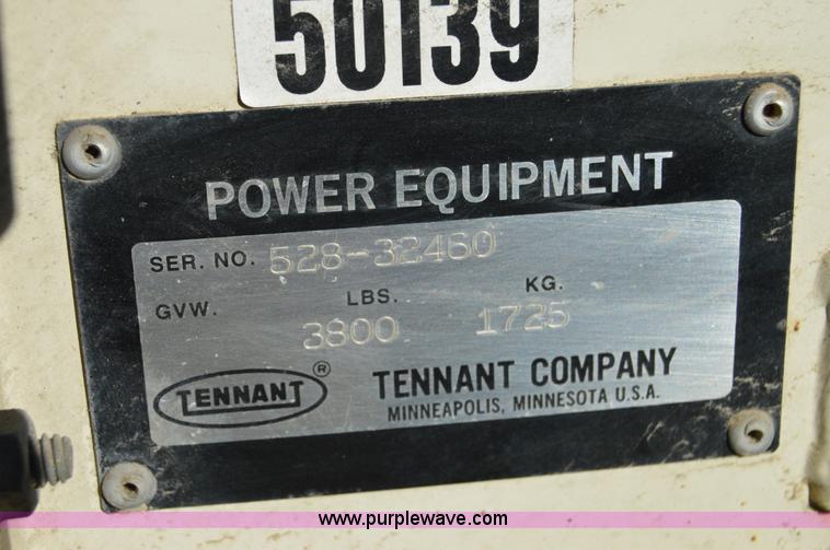 image for item I6915 Tennant 528 self-propelled sweeper