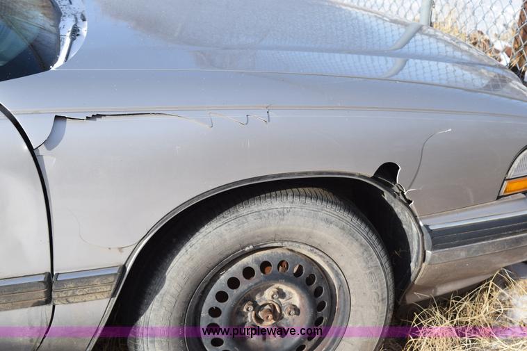 image for item I8537 1996 Buick LeSabre Custom