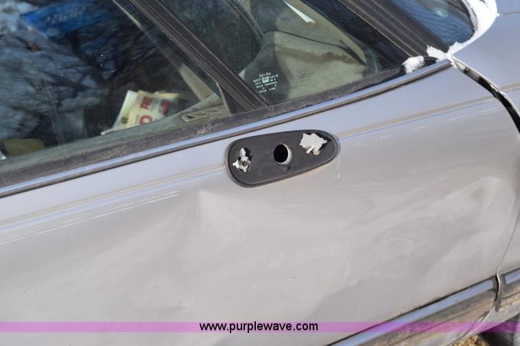 image for item I8537 1996 Buick LeSabre Custom