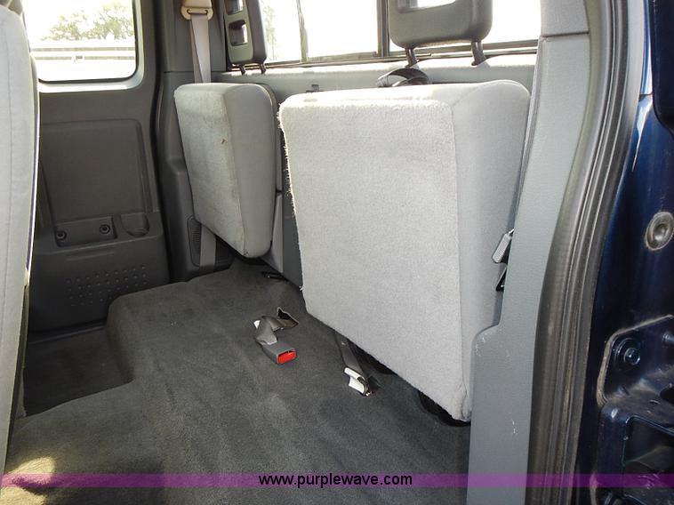 image for item J3051 2005 Dodge Dakota SLT pickup truck