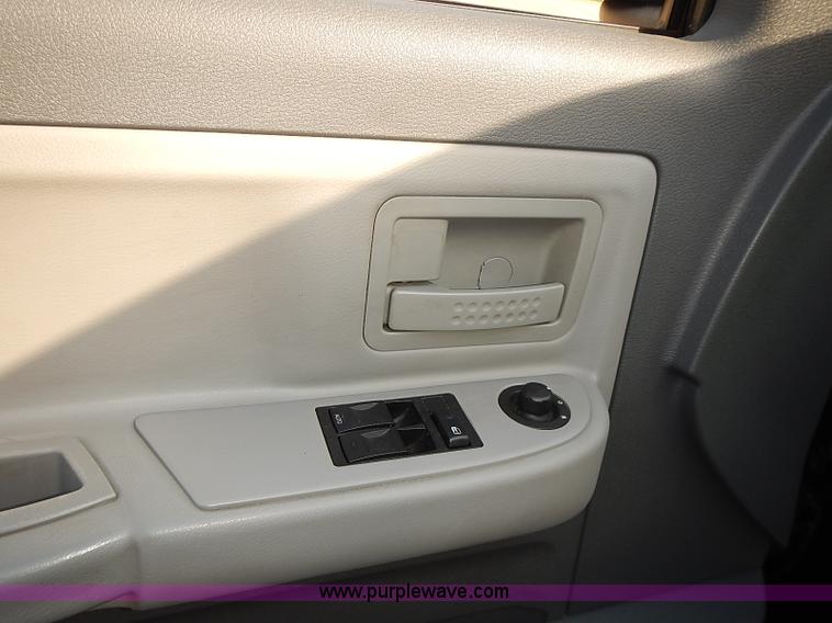 image for item J3051 2005 Dodge Dakota SLT pickup truck