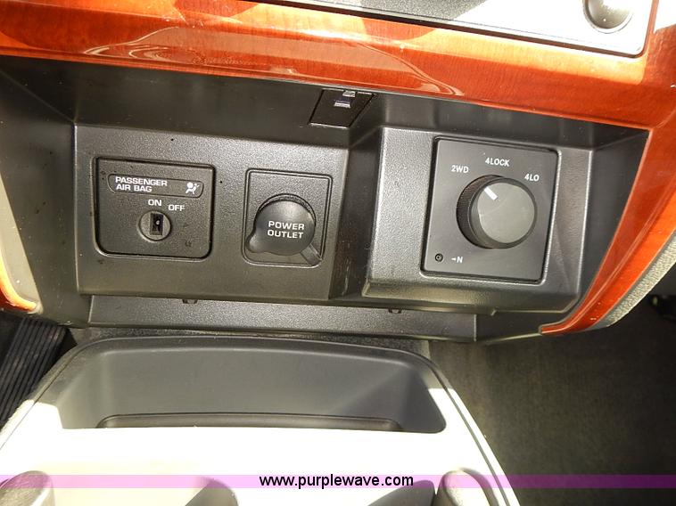 image for item J3051 2005 Dodge Dakota SLT pickup truck