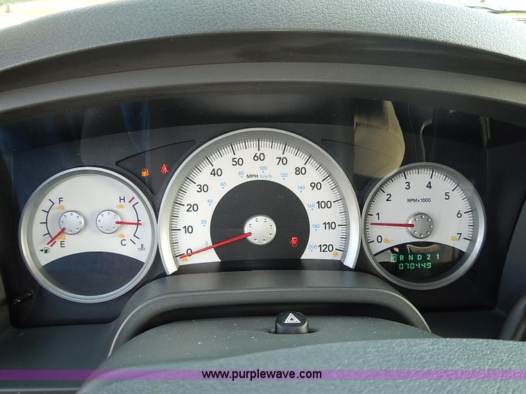 image for item J3051 2005 Dodge Dakota SLT pickup truck