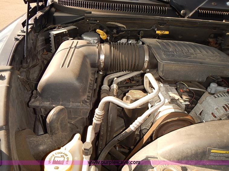 image for item J3051 2005 Dodge Dakota SLT pickup truck