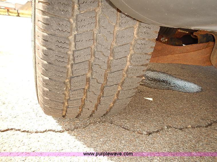 image for item J3051 2005 Dodge Dakota SLT pickup truck