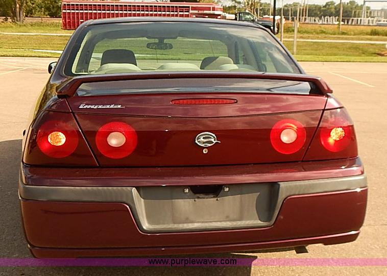image for item J3052 2004 Chevrolet Impala