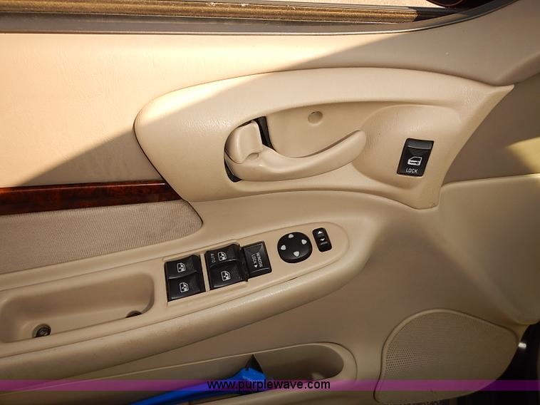 image for item J3052 2004 Chevrolet Impala