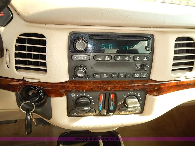 image for item J3052 2004 Chevrolet Impala