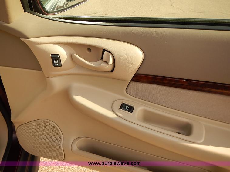 image for item J3052 2004 Chevrolet Impala