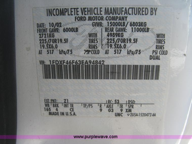 image for item K2772 2003 Ford F450 Super Duty XL flatbed truck