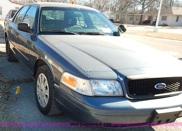 image for item K7293 2007 Ford Crown Victoria Police Interceptor