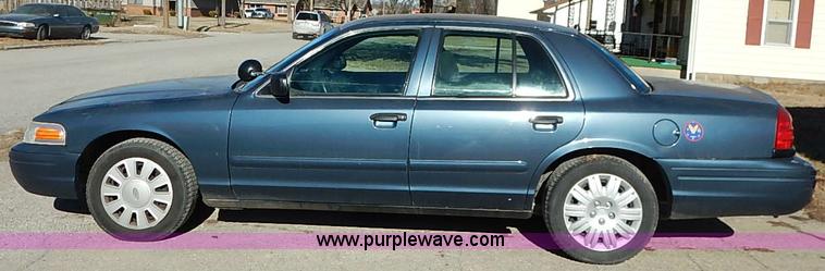 image for item K7293 2007 Ford Crown Victoria Police Interceptor