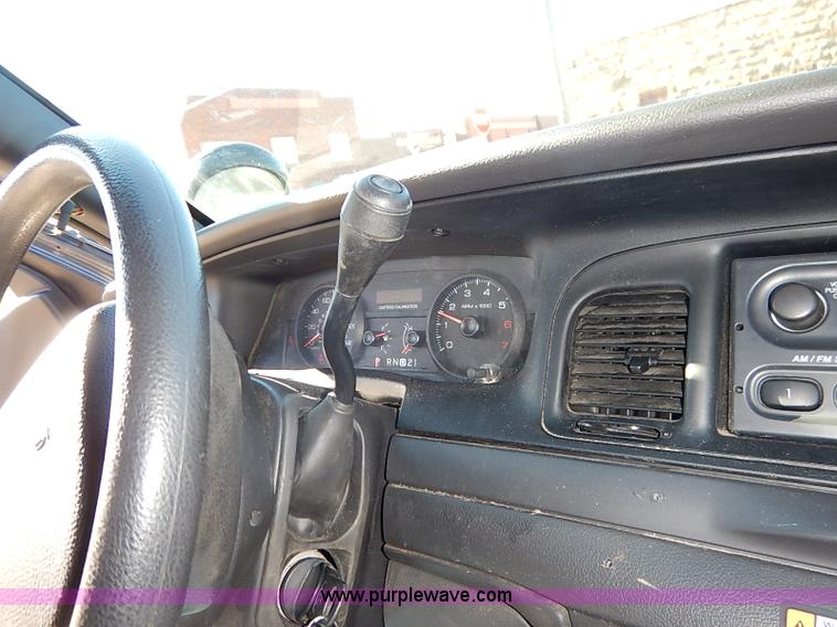 image for item K7293 2007 Ford Crown Victoria Police Interceptor