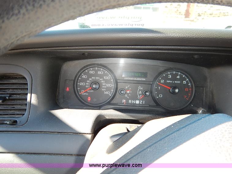 image for item K7293 2007 Ford Crown Victoria Police Interceptor