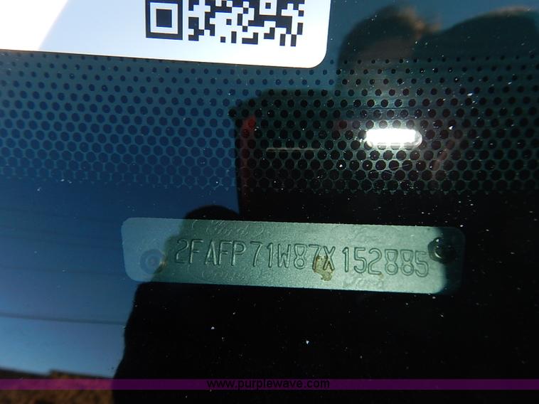 image for item K7293 2007 Ford Crown Victoria Police Interceptor