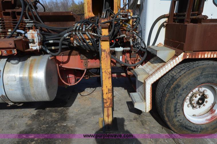 image for item Z9013 1978 Oshkosh B2344-6 proto type tire grinder truck