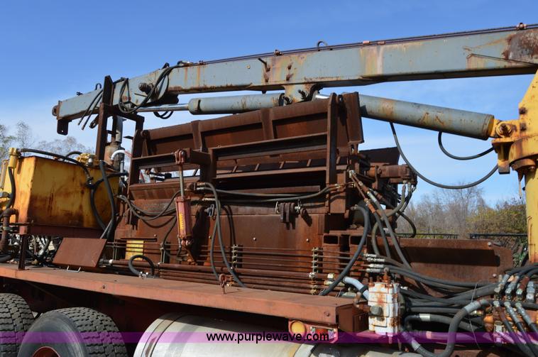 image for item Z9013 1978 Oshkosh B2344-6 proto type tire grinder truck