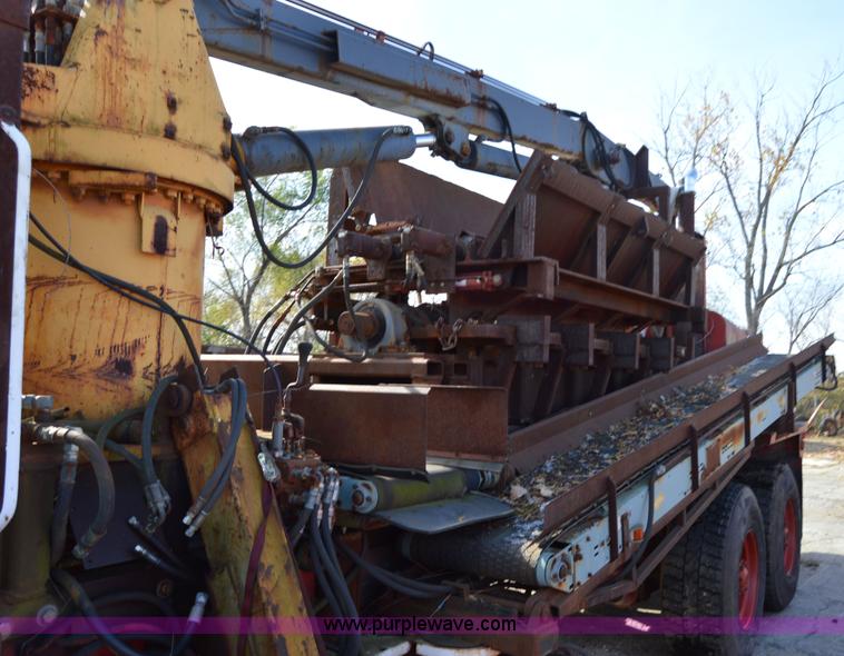 image for item Z9013 1978 Oshkosh B2344-6 proto type tire grinder truck