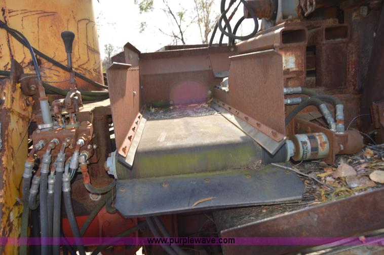 image for item Z9013 1978 Oshkosh B2344-6 proto type tire grinder truck