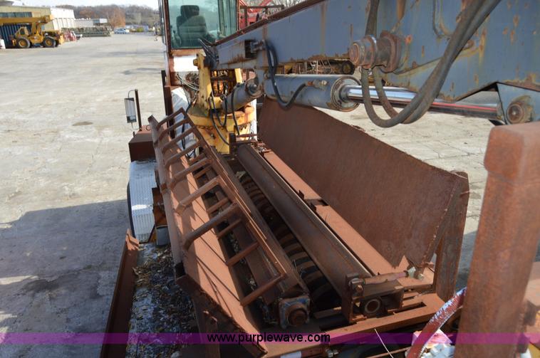 image for item Z9013 1978 Oshkosh B2344-6 proto type tire grinder truck