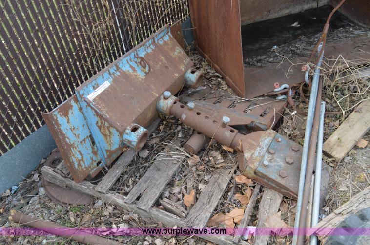 image for item Z9269 Skid steer tile scraper