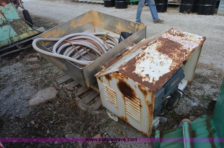 image for item Z9271 Spray King hydraulic texture sprayer