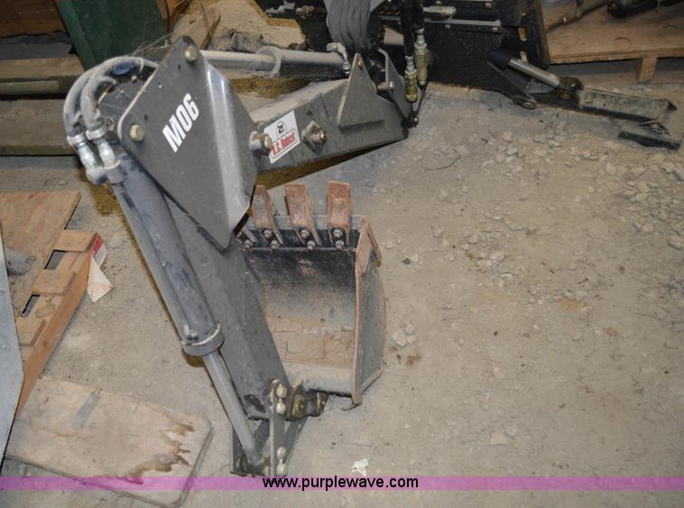Bobcat M06 skid steer backhoe attachment in Kansas City, MO Item Z9273 sold Purple Wave