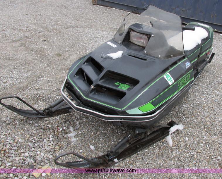 image for item Z9628 Artic Cat 4000 snowmobile
