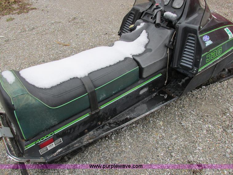 image for item Z9628 Artic Cat 4000 snowmobile