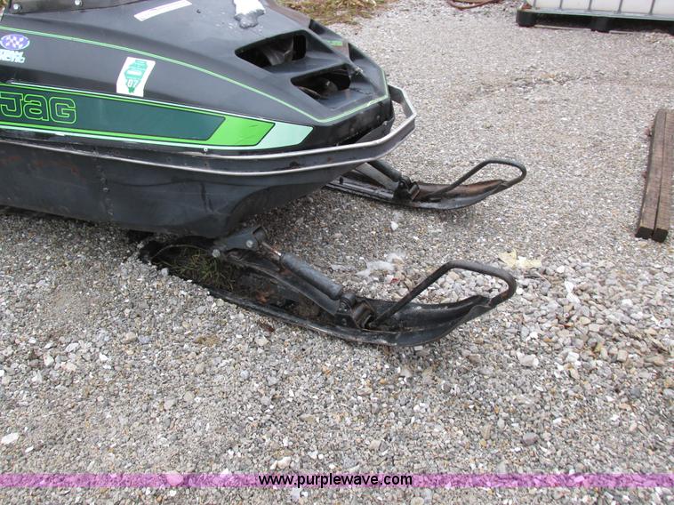 image for item Z9628 Artic Cat 4000 snowmobile