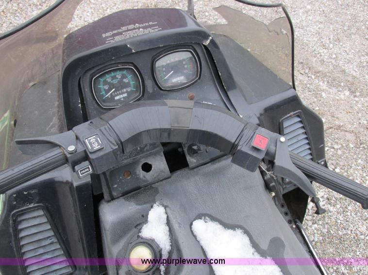 image for item Z9628 Artic Cat 4000 snowmobile