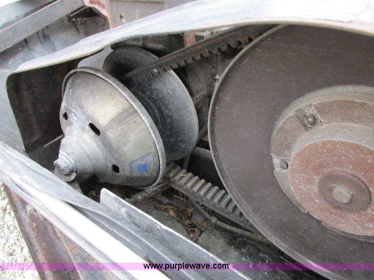 image for item Z9628 Artic Cat 4000 snowmobile